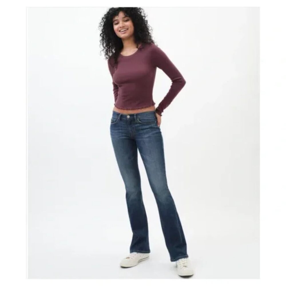 Aeropostale Hailey Flare Medium Wash Classic Size 1/2 Short